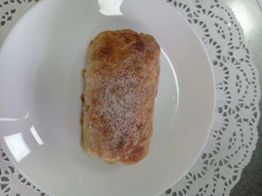 Штрудель с яблоками