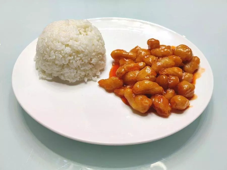 Курица в кисло-сладком соусе 樱桃肉