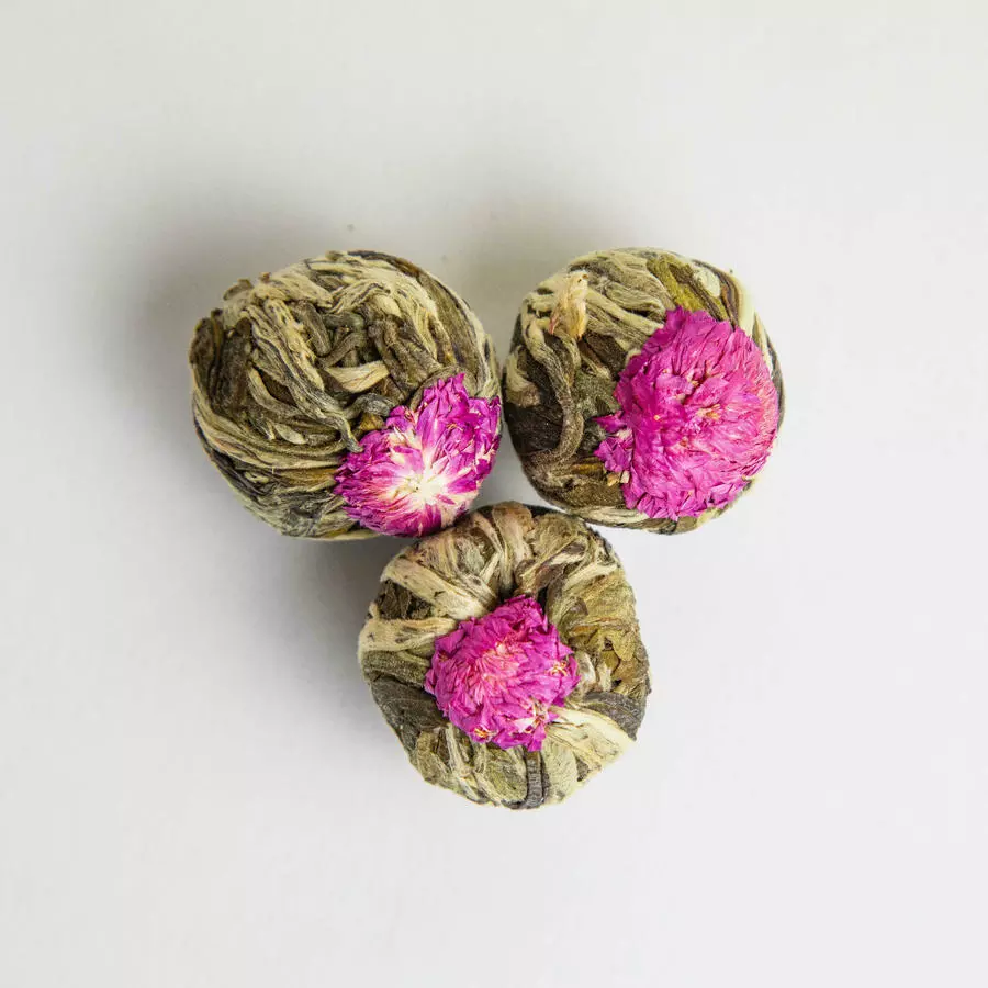 Нефритовый персик дракона 1шт