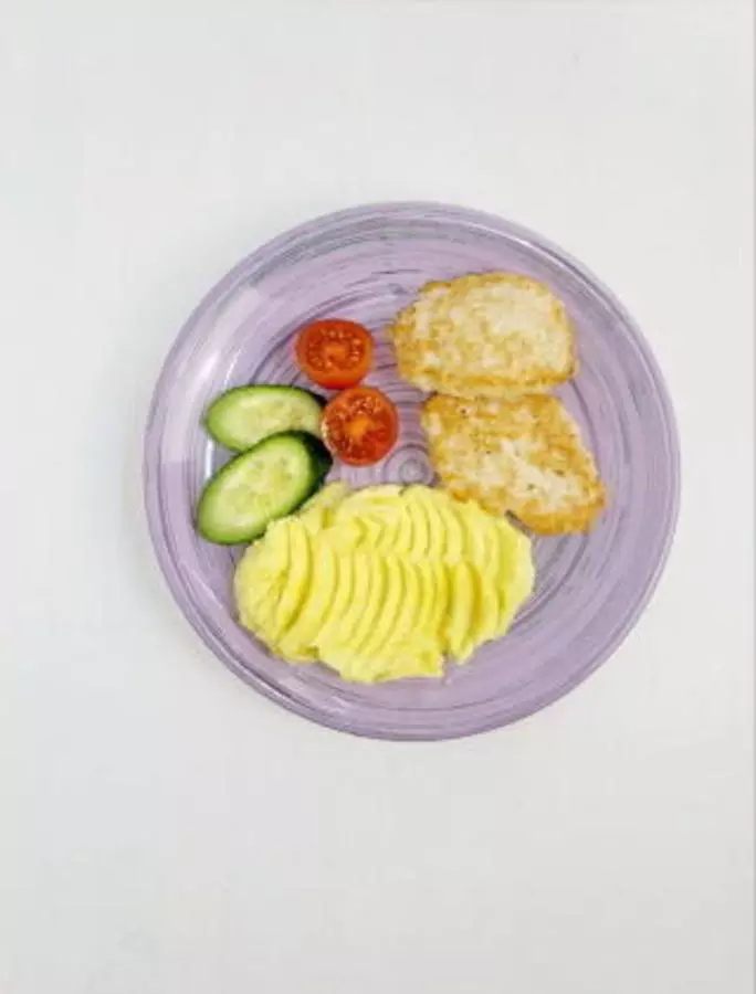 Детские куриные котлетки с пюре