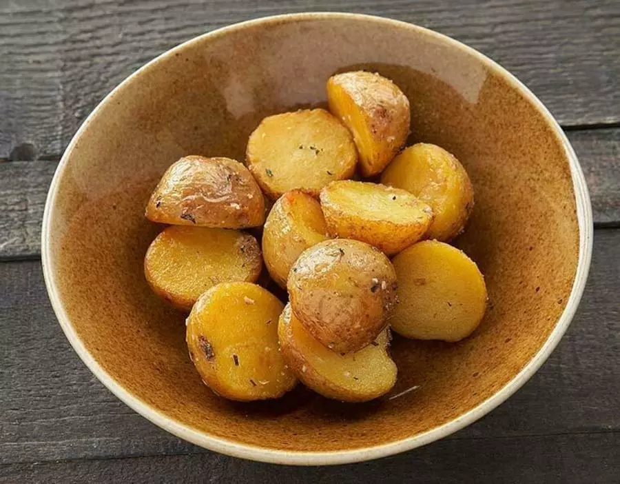 КАРТОФЕЛЬ С ТИМЬНОМ И ЧЕСНОКОМ