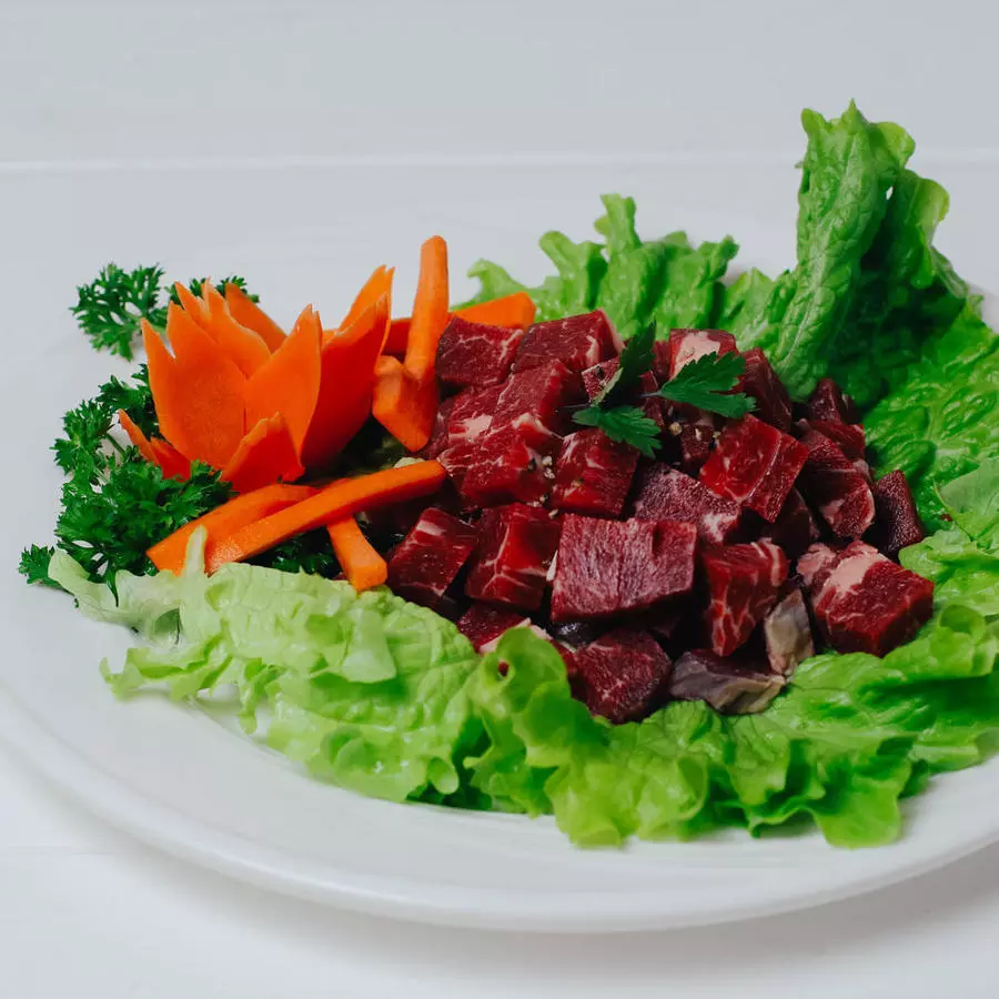 Говядина кубиком 牛肉粒