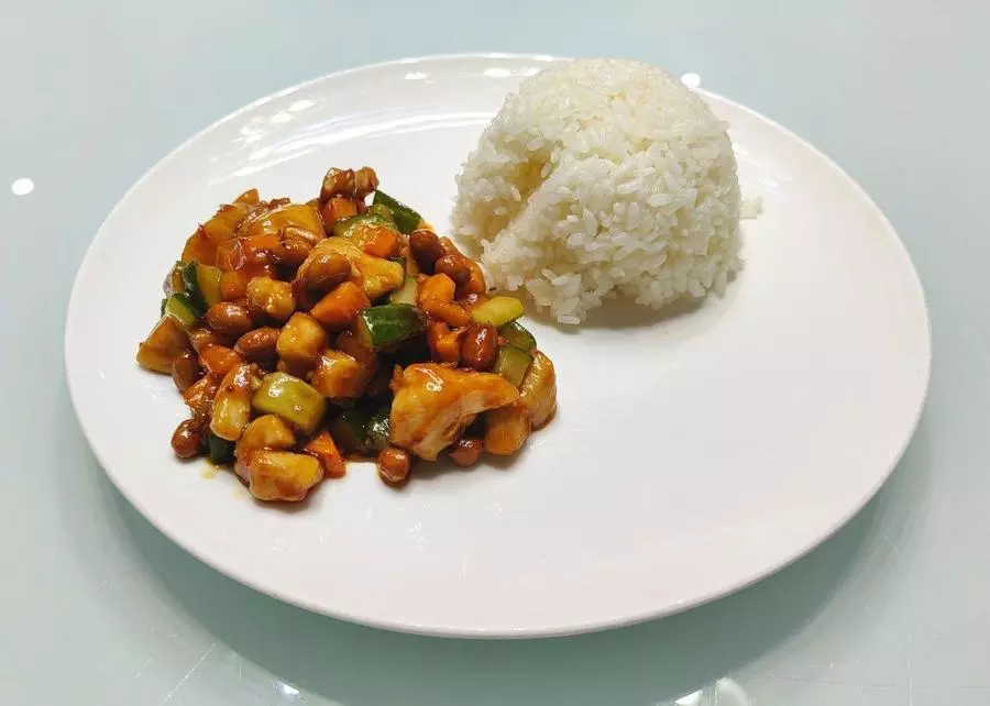 Горячее Курица Гунбао 宫保鸡丁