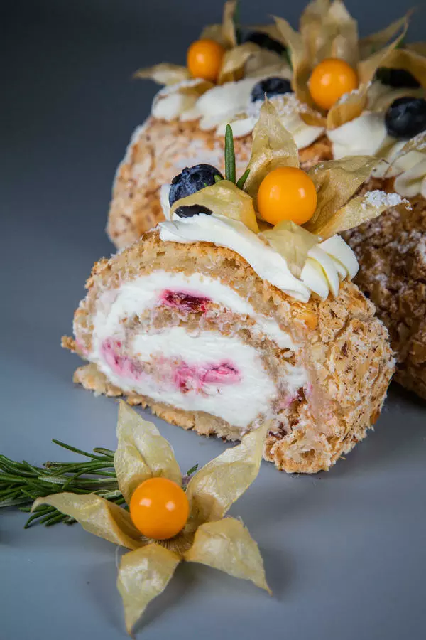 Меренговый рулет 120г