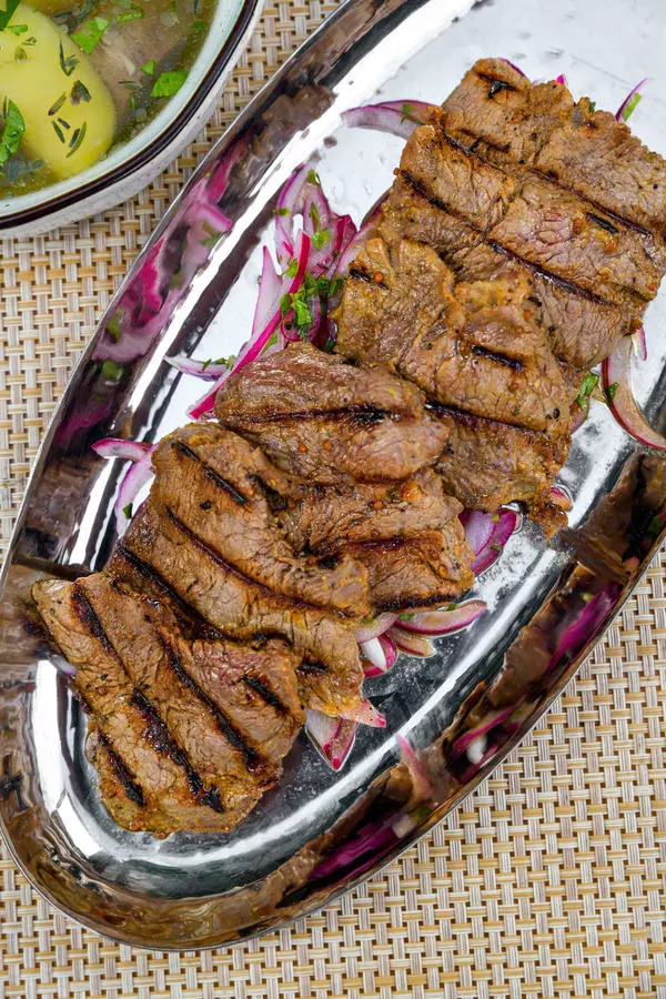 Говяжья вырезка в специальном маринаде