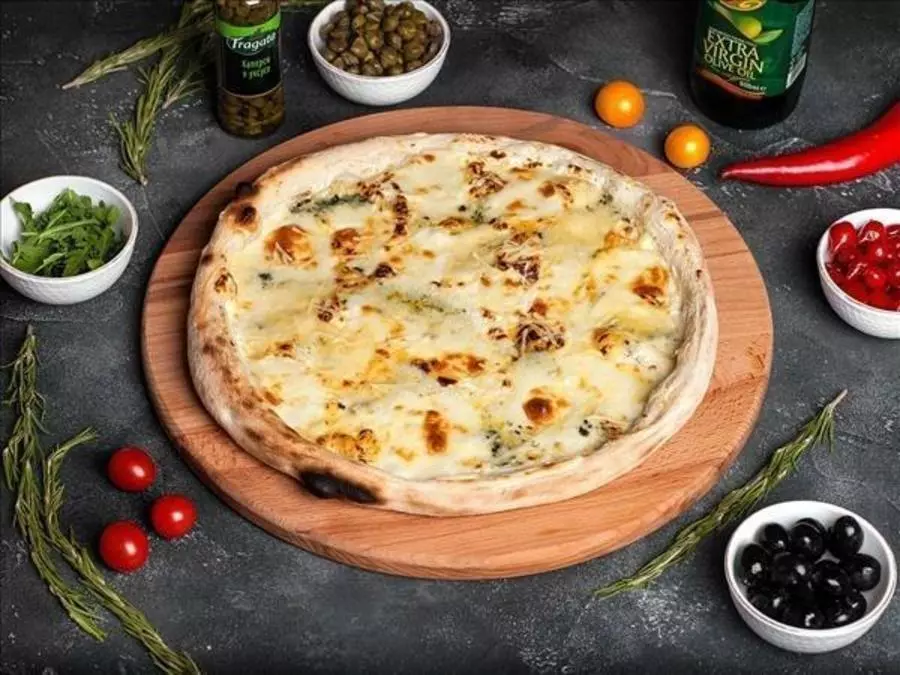 Пицца Сырная