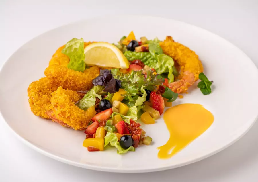  Салат с креветками