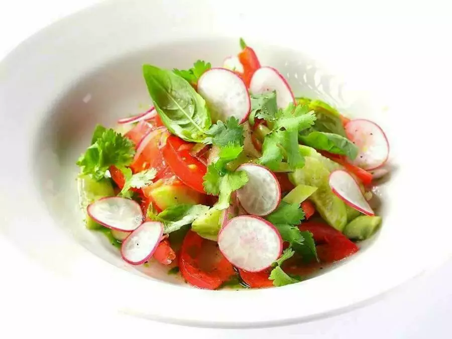 Салат овощной