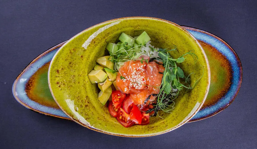 Поке с лососем 210г