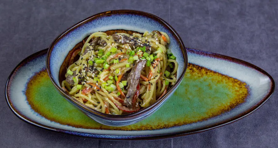 ВОК говядина с овощами 300г