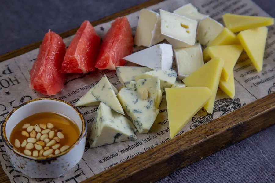Сырная тарелка