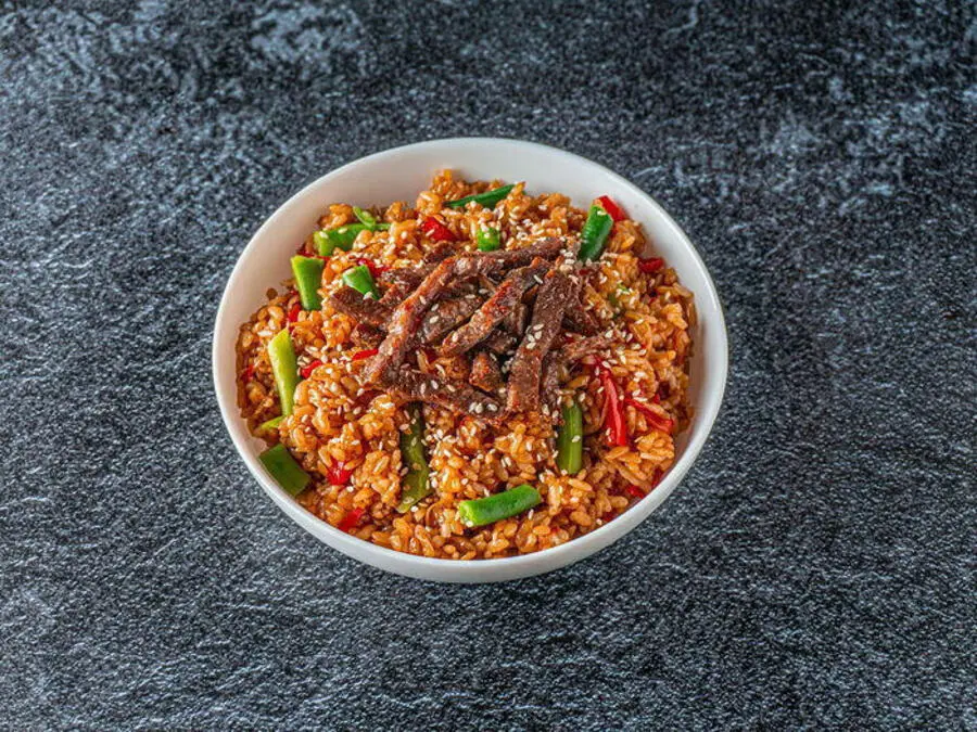 Wok острый с говядиной