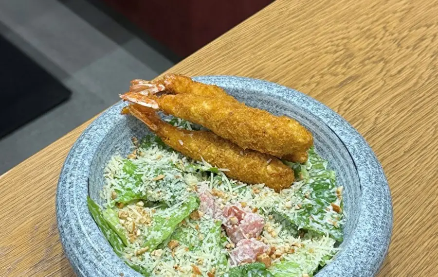 Салат с креветками