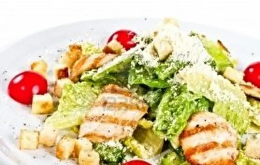 Салат "Цезарь" с курицей