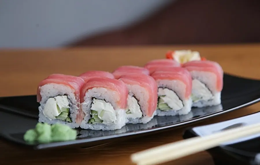 Ролл "Филадельфия" с тунцом 