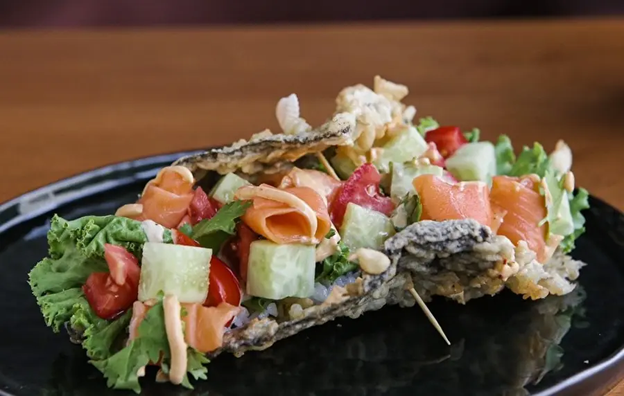 Тако с лососем