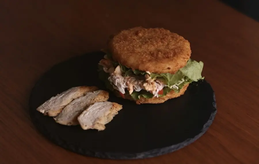 Бургер "Японский" с курицей