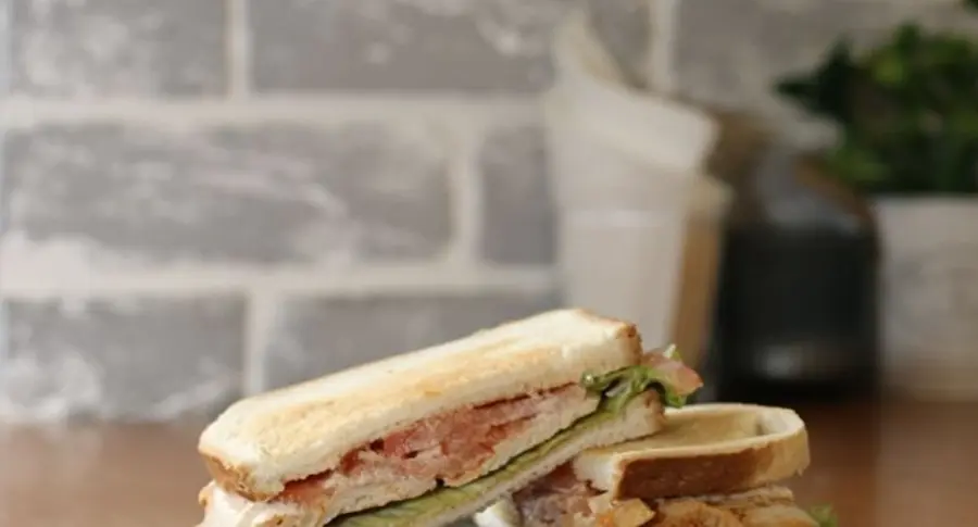 Сендвич с курицей