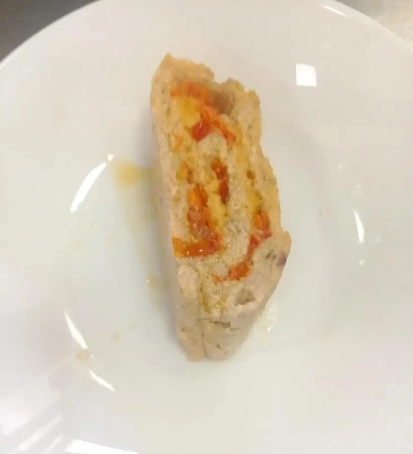 Куриный рулет с овощами