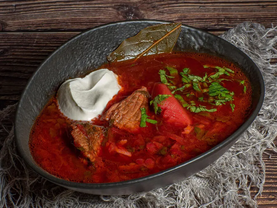 Борщ с телятиной