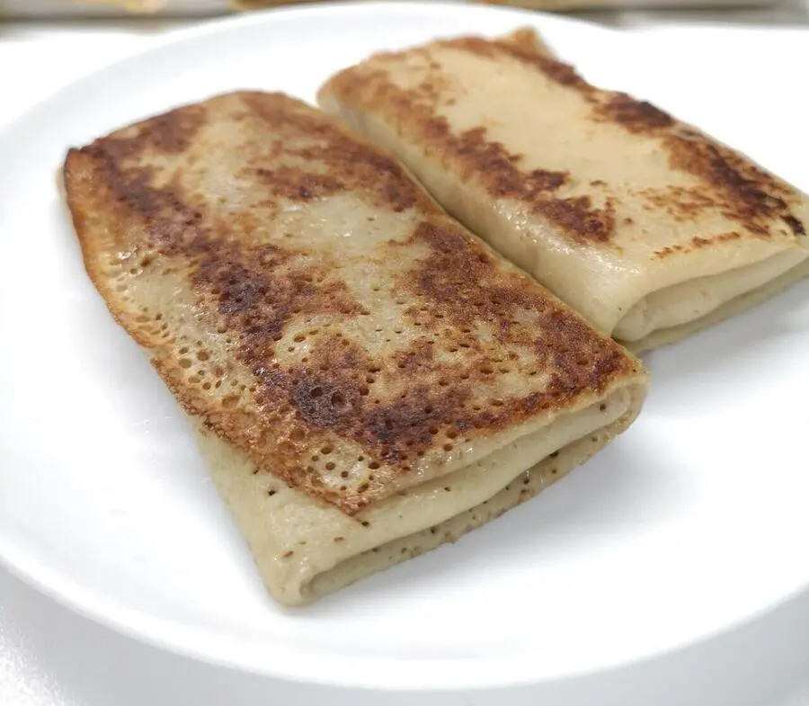 Блинчики с карамелизированными яблоками, 2шт
