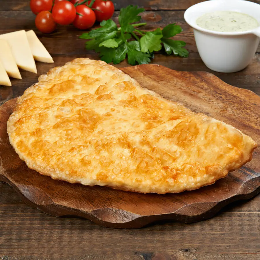 Чебурек с сыром 