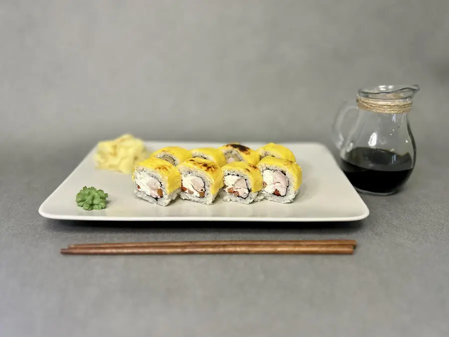 Запеченный ролл "Чиз с курицей"