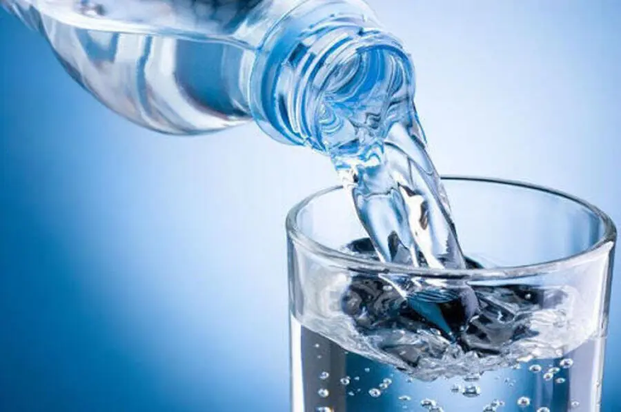 Вода негазированная 0,5 л.