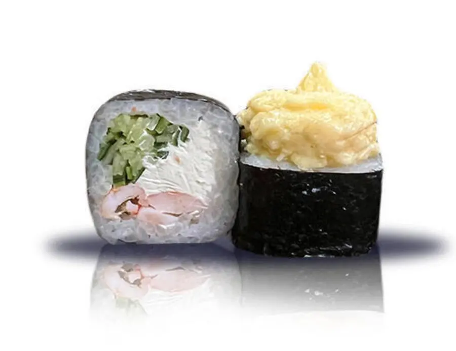 Запеченный ролл с креветкой и пармезаном 340 грамм