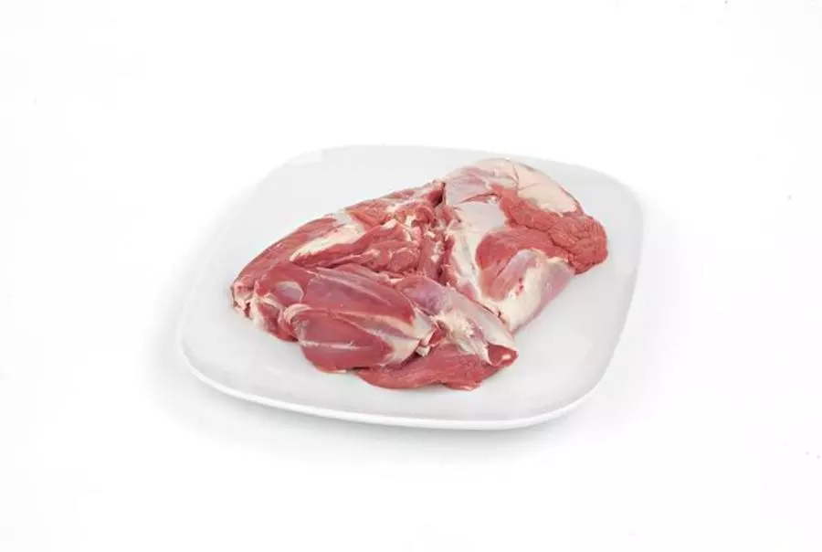 Баранья лопатка без кости 1 кг 