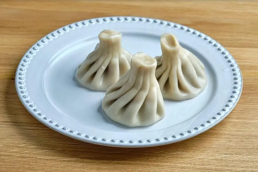 Хинкали свинина, говядина и зелень