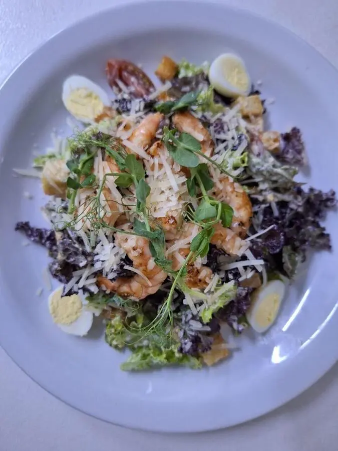 Салат Цезарь с Креветкой