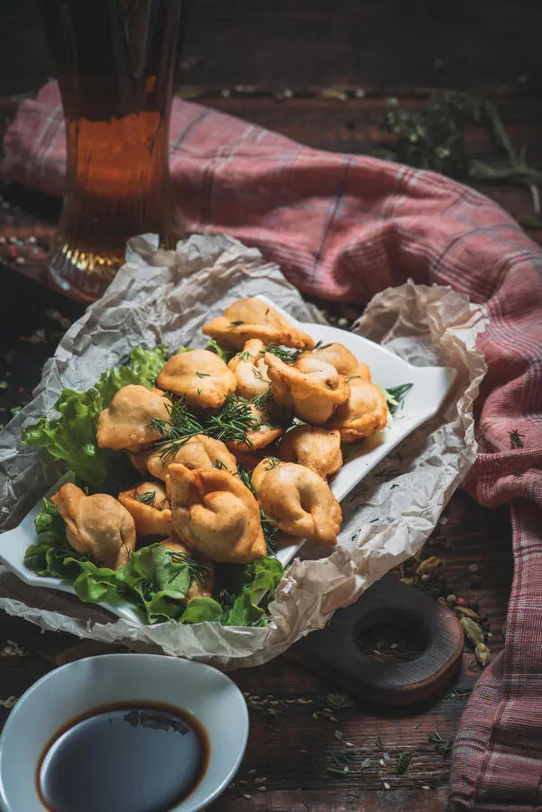 Пельмени жар на сковородке