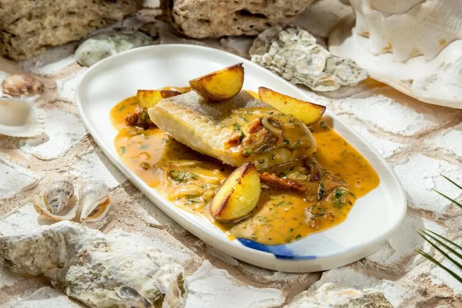 Филе палтуса в соусе креветочный биск