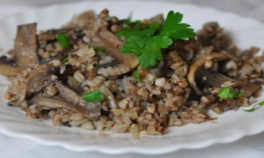 Гречка с жаренными грибами