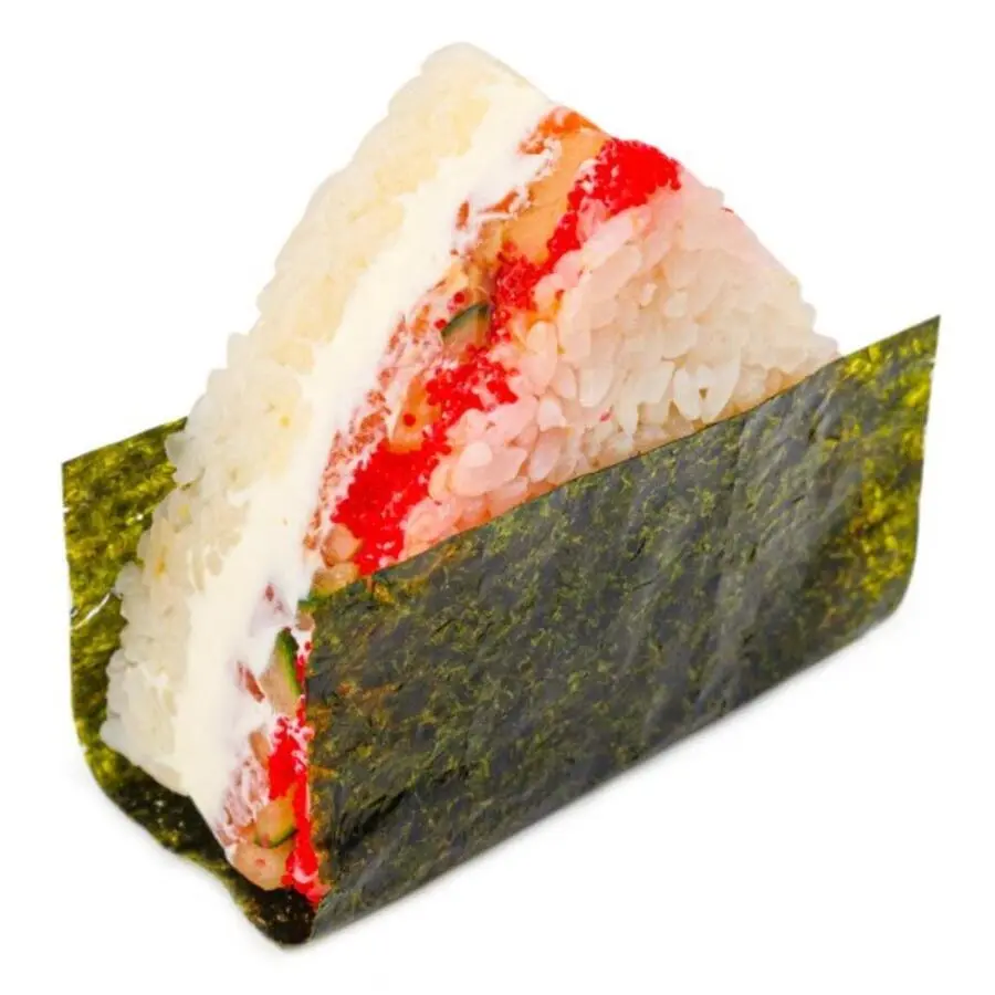 Онигири с лососем