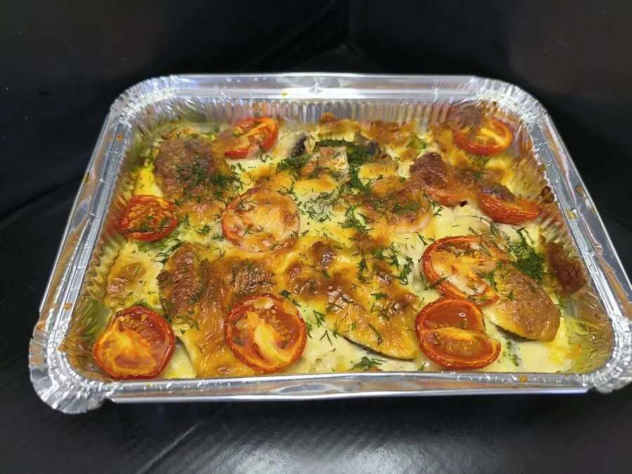 Киш диетический, без теста, с КУРИНЫМ филе и овощами (брокколи, грибы, помидоры)