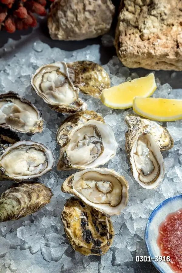 Устрицы Фин де клер 1шт