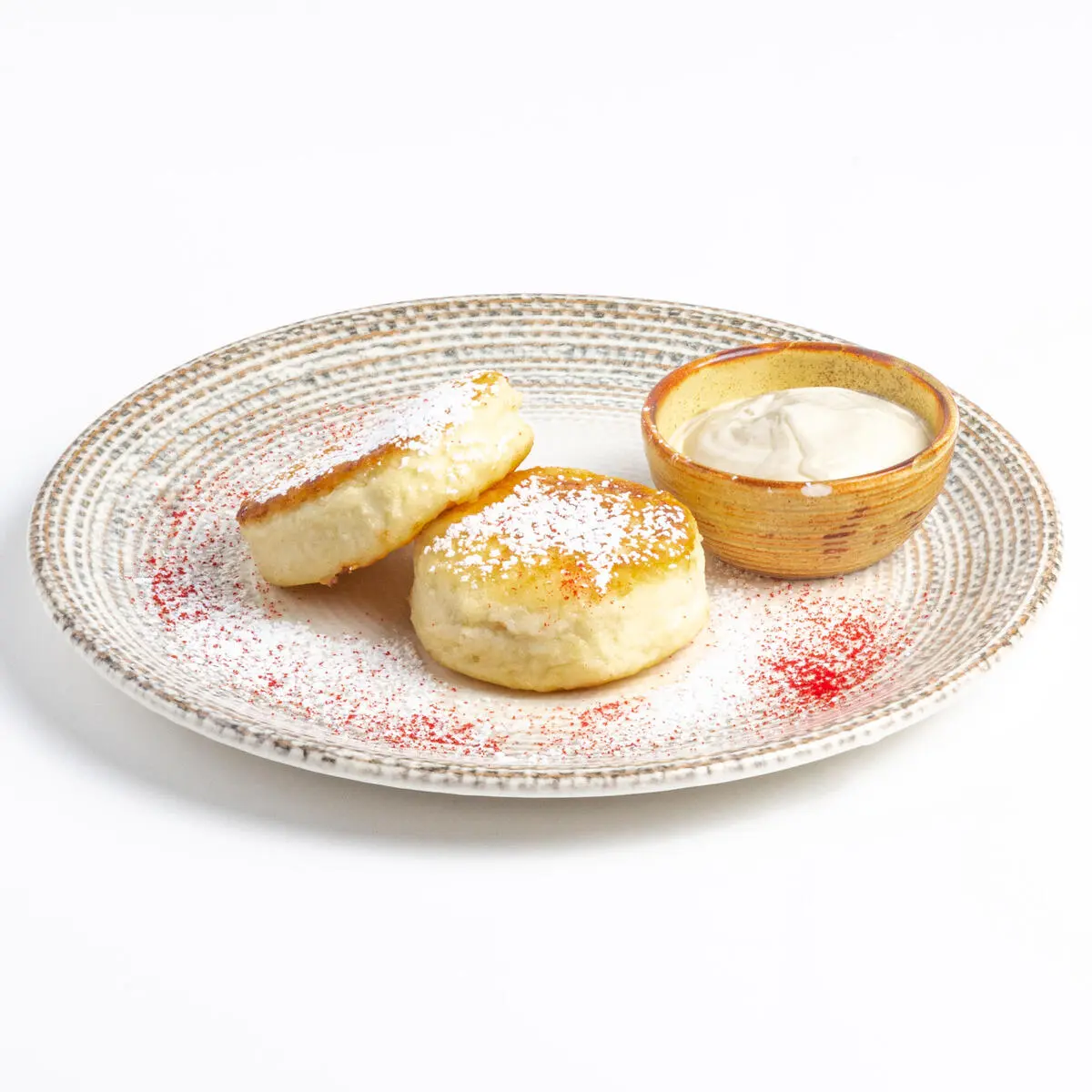 Сырники со сметаной