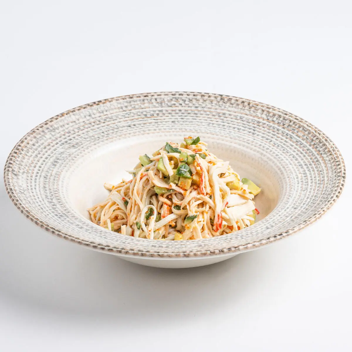 Крабовый салат с авокадо