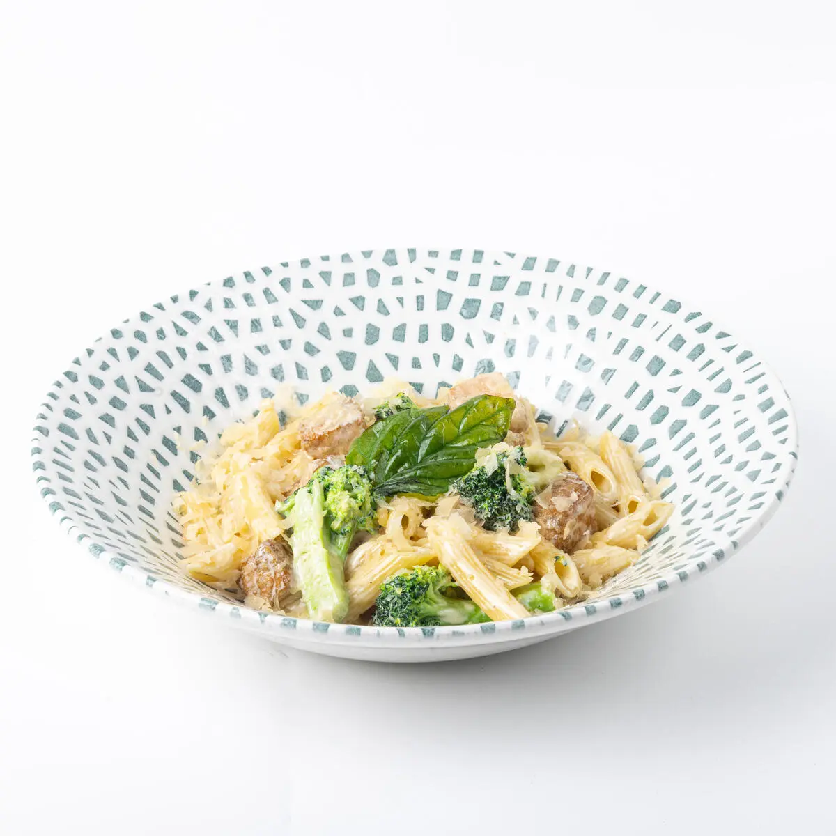 Пенне с форелью в сливочном соусе 