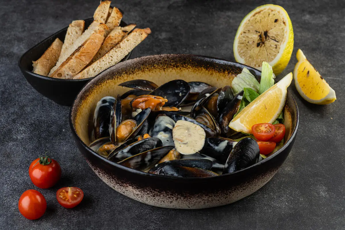 ~ Мидии в сливочном соусе 