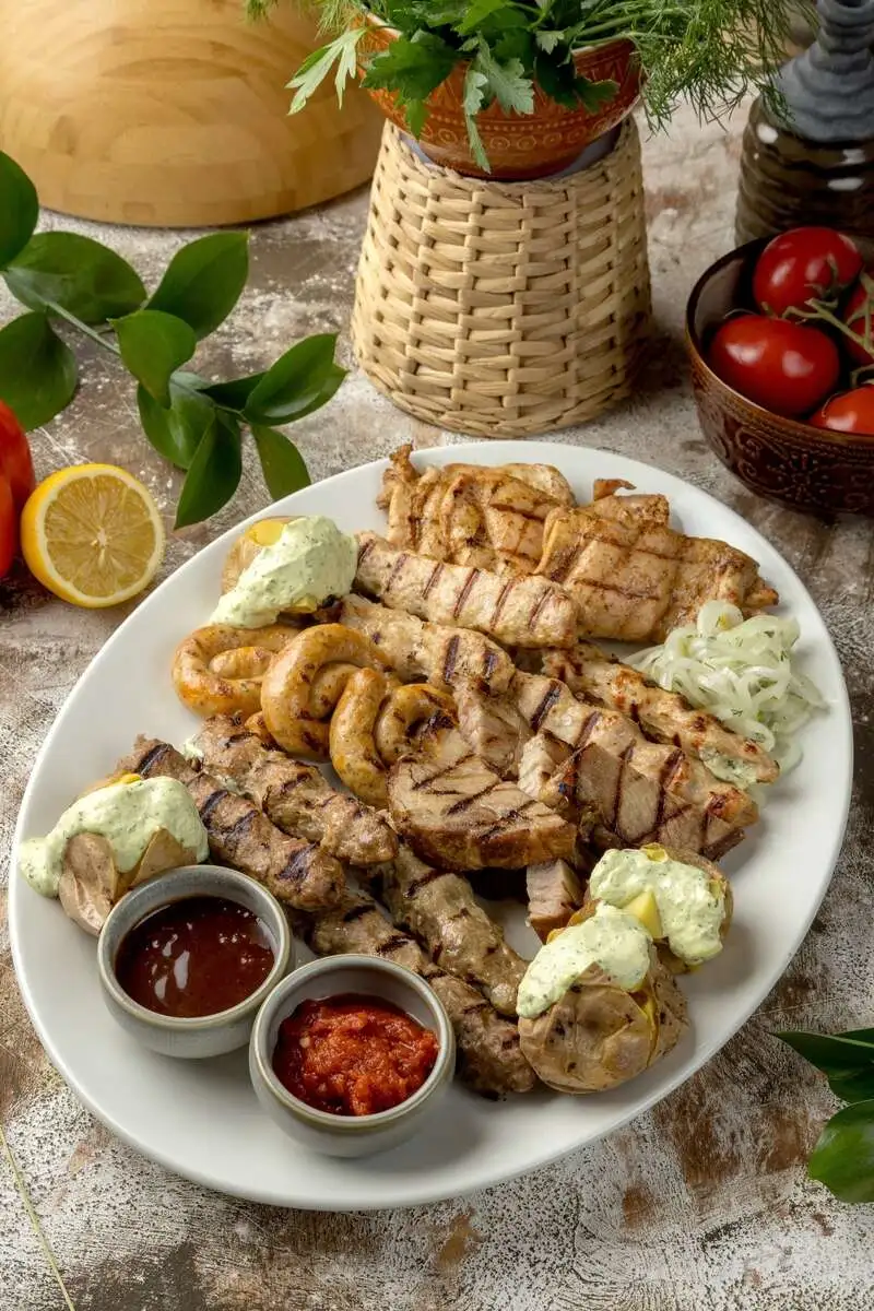 Мясное ассорти гриль 