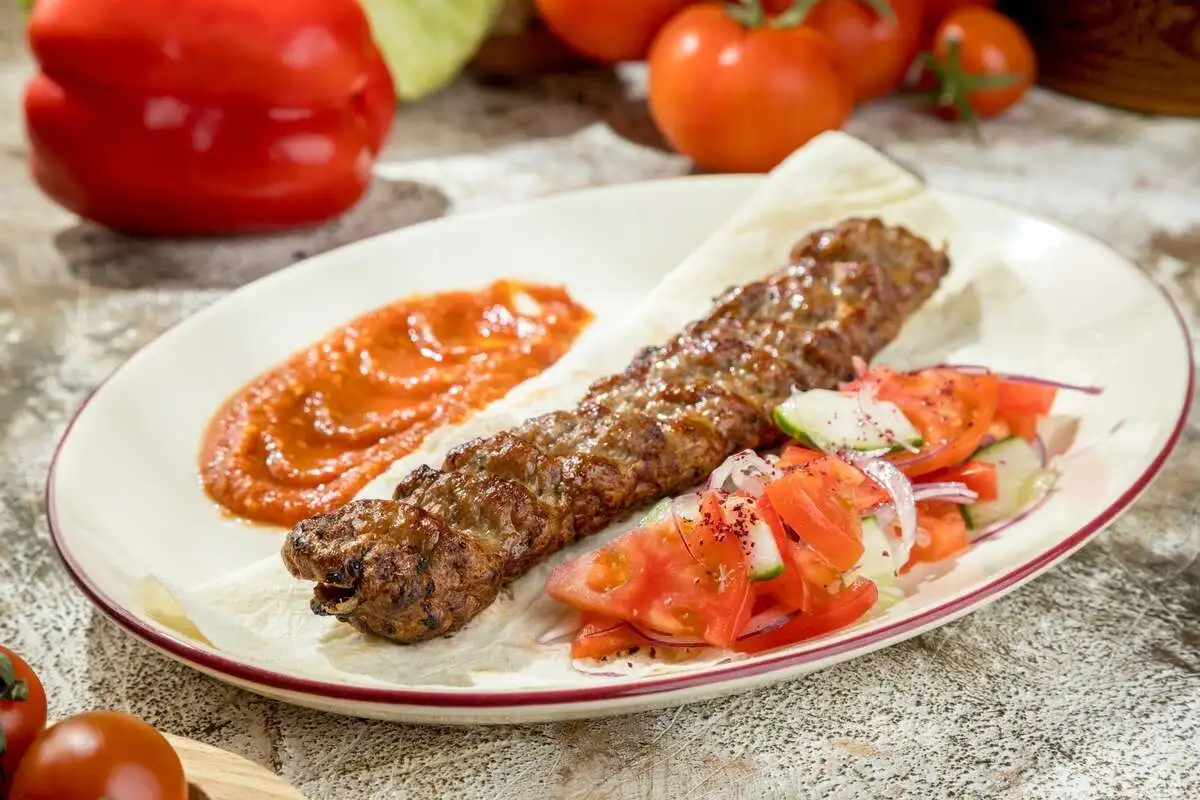 Люля кебаб из говядины и свинины