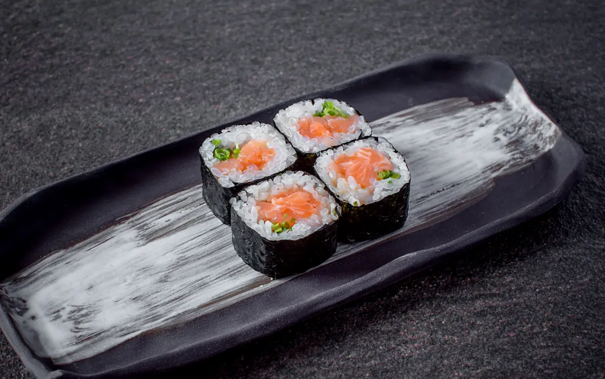 Maki Salmon