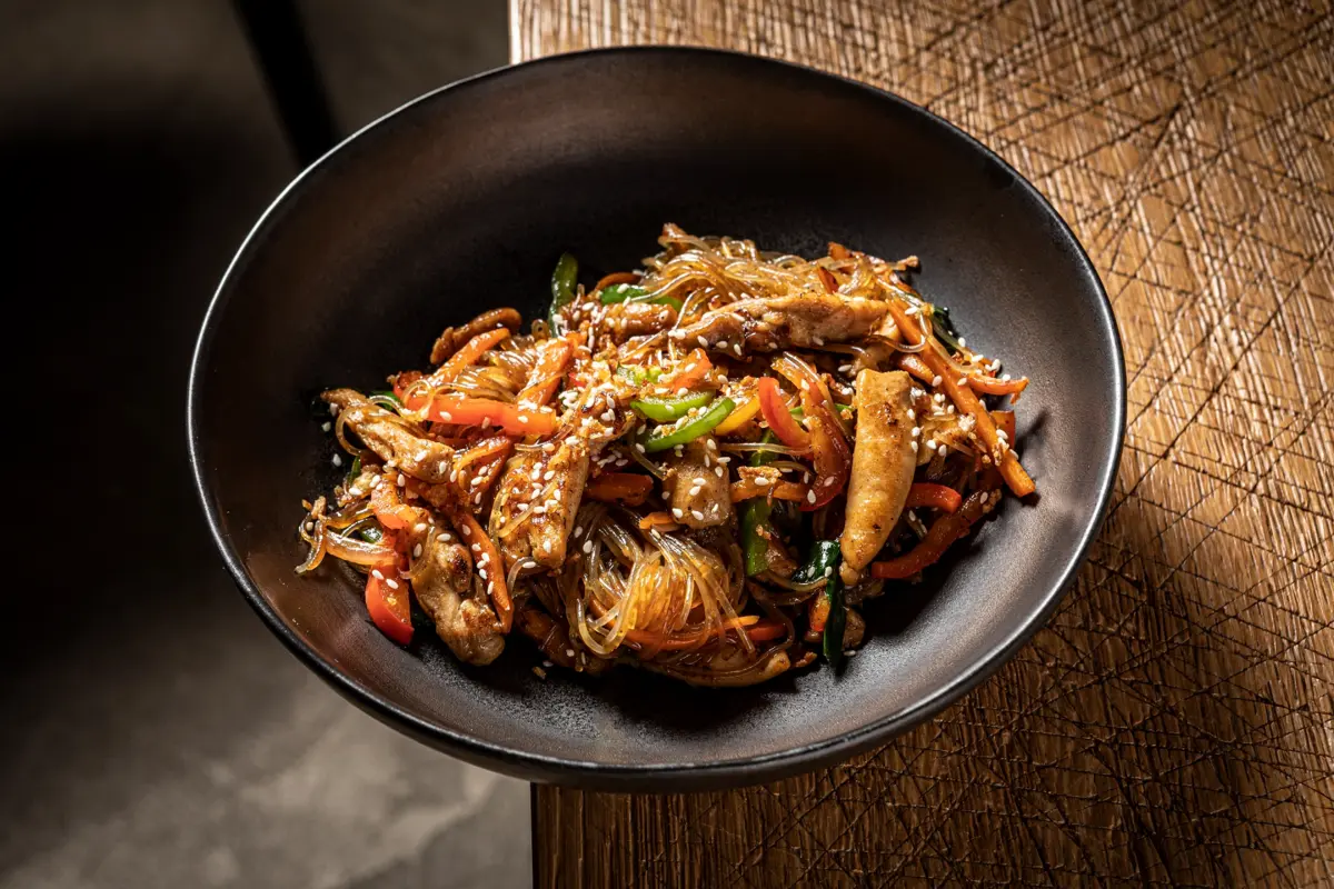 Glass noodles with chicken
