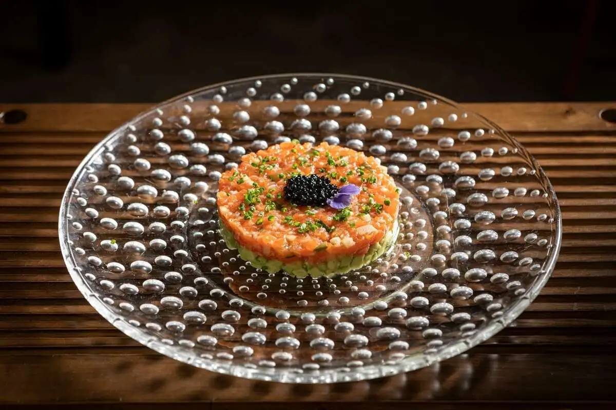 Salmon tartare