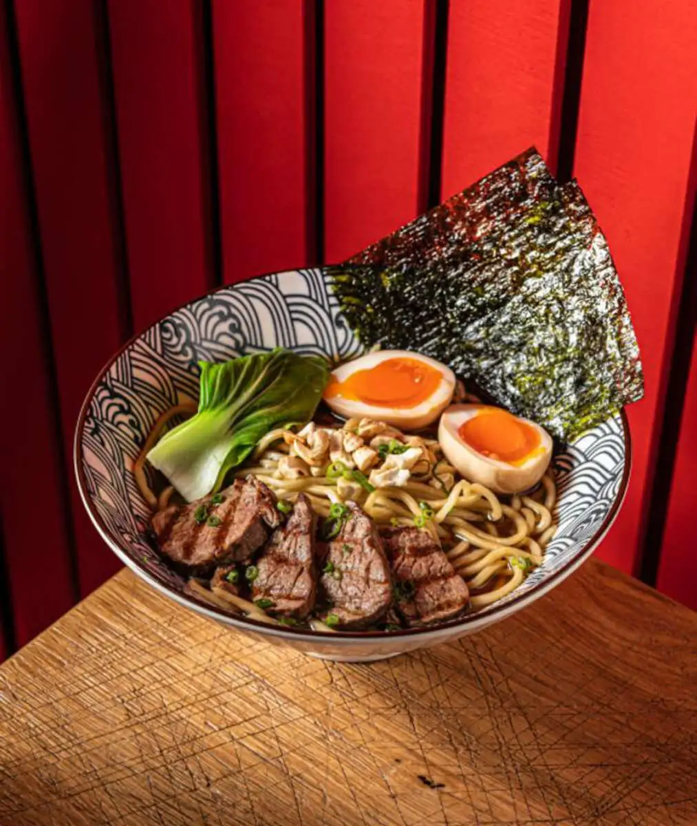 Ramen with beef in clear broth