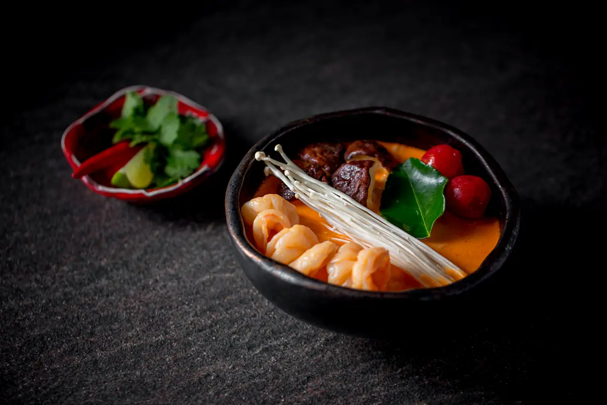 Tom yam with shiitake