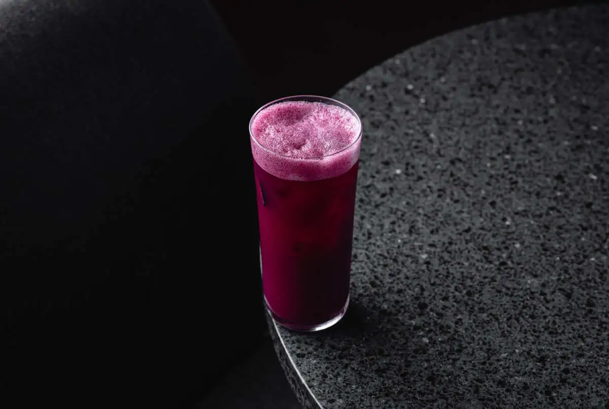 Grapes, spices, tonic